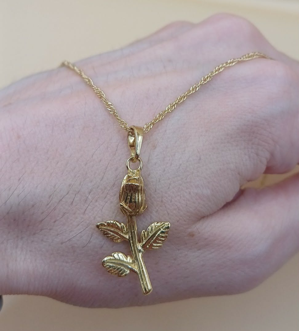 Helaes 14K XP rózsa medálos nyaklánc